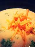 Broccoli & cheddar soup (copycat panera bread)