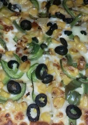 A picture of Cheese Pizza.