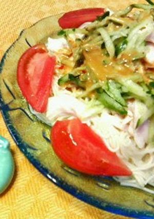 A picture of Cold Somen Noodles with Sesame Sauce for Summer.