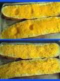 easy cheesy garlic bread