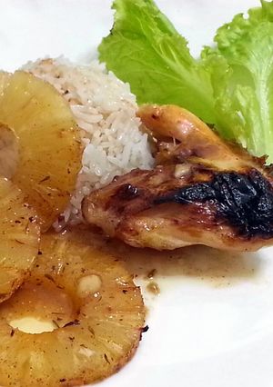 A picture of Sweet And Spicy Salmon With Pineapple.