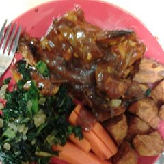A picture of Sweet Chicken and Onion Kale.