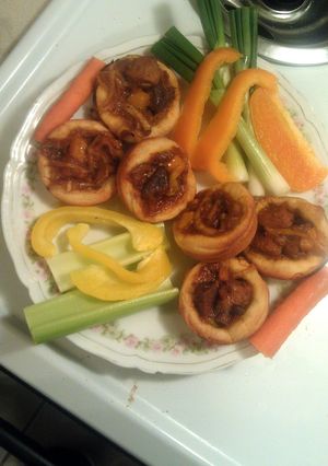 A picture of pork roast & vittles cups.