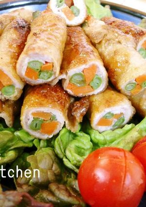 A picture of Carrot and Green Bean Pork Wraps.