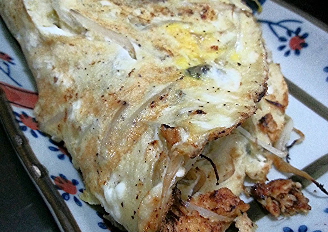 Oyster Omelette with Bean Sprouts