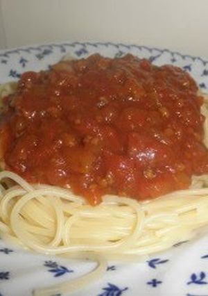 A picture of Spaghetti with Meat Sauce.