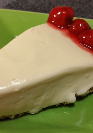 A picture of No Bake "lazy" Cheesecake.