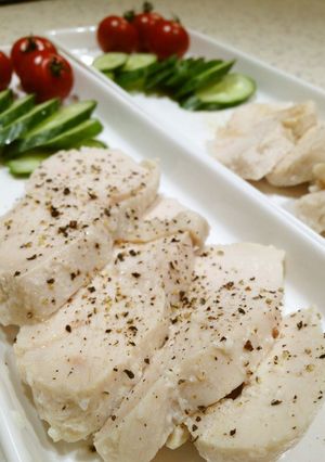 A picture of Moist Boiled Chicken Breasts with Shio-Koji.