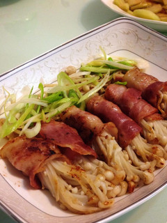 培根金針菇捲 的食譜成品照片
