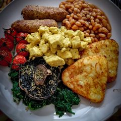 A picture of Vegan Scrambled Tofu.