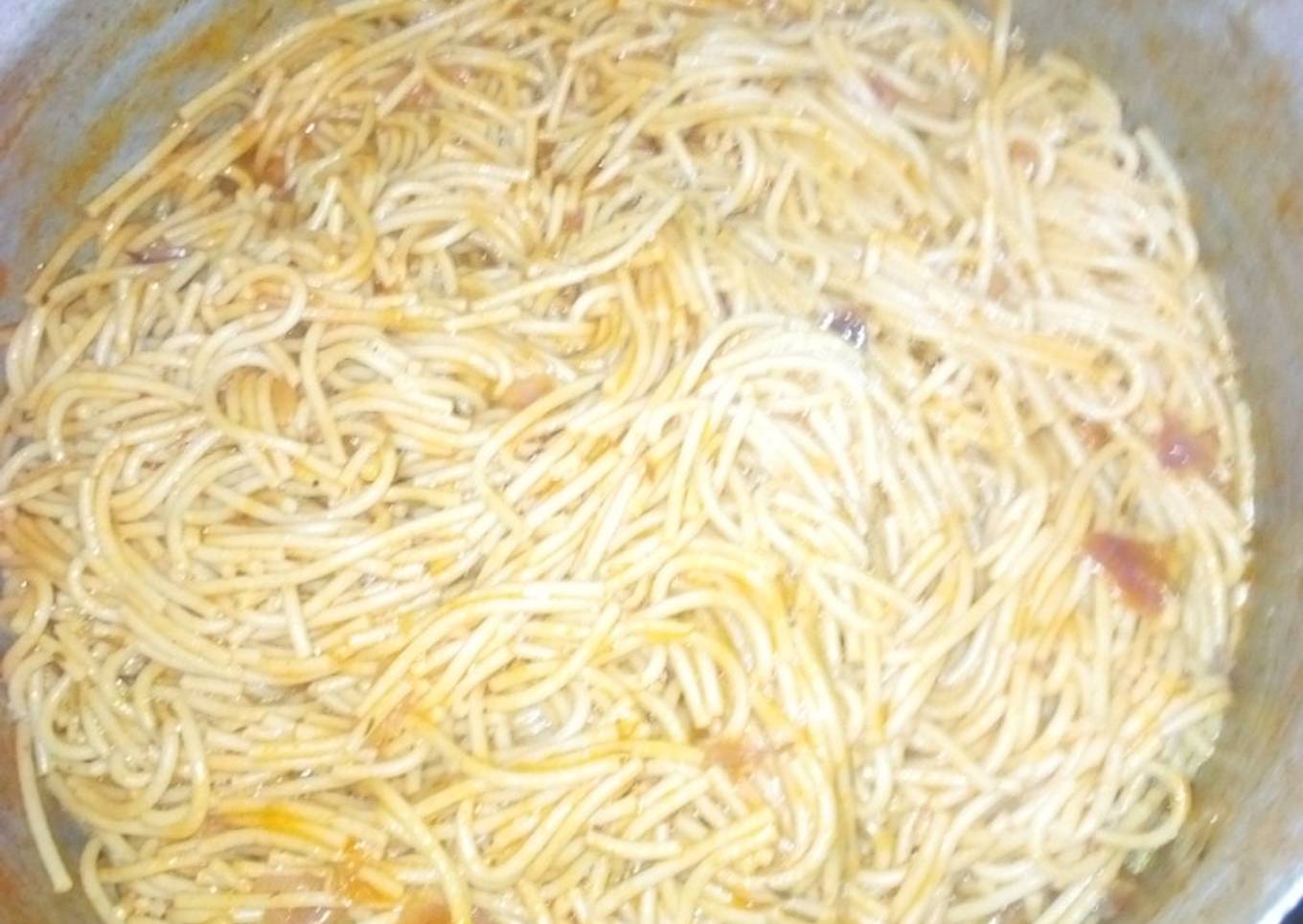 Naija jollofed fried spaghetti