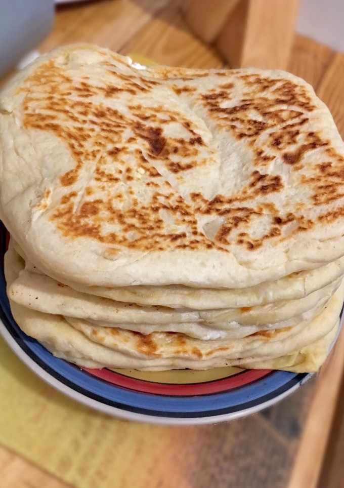 Una foto de Katmer - pan turco hojaldrado y esponjoso 🍞