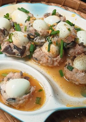Hình của món Xíu mại trứng cút mộc nhĩ.