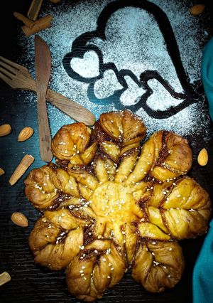 সিনামান টুইস্ট (Cinneman twits recipe in Bengali) রেসিপির প্রধান ছবি