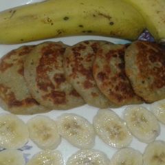 A picture of Eggless Banana Pancake.