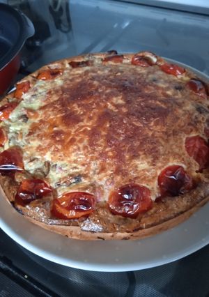 Une photo de Quiche express sans pâte aux champignons et lardons