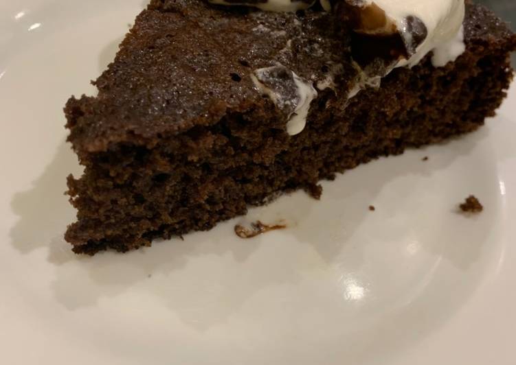 Recipe: Tasty Chocolate cake with homemade ice cream
