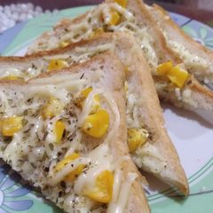 A picture of Cheese Corn Toast.