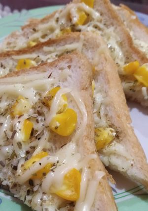 A picture of Cheese Corn Toast.