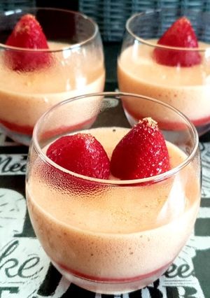 Une photo de Mousse a la fraise