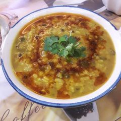 A picture of Urad dal fry.