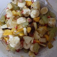 A picture of Ramadhan special fruit chat.