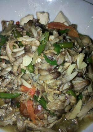 Foto resep Tumis jamur merang