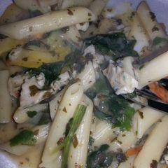 A picture of Busy mom's chicken Florentine.