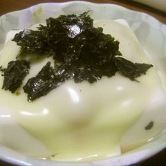 A picture of Hot Tofu with Umeboshi, Ginger and Cheese.