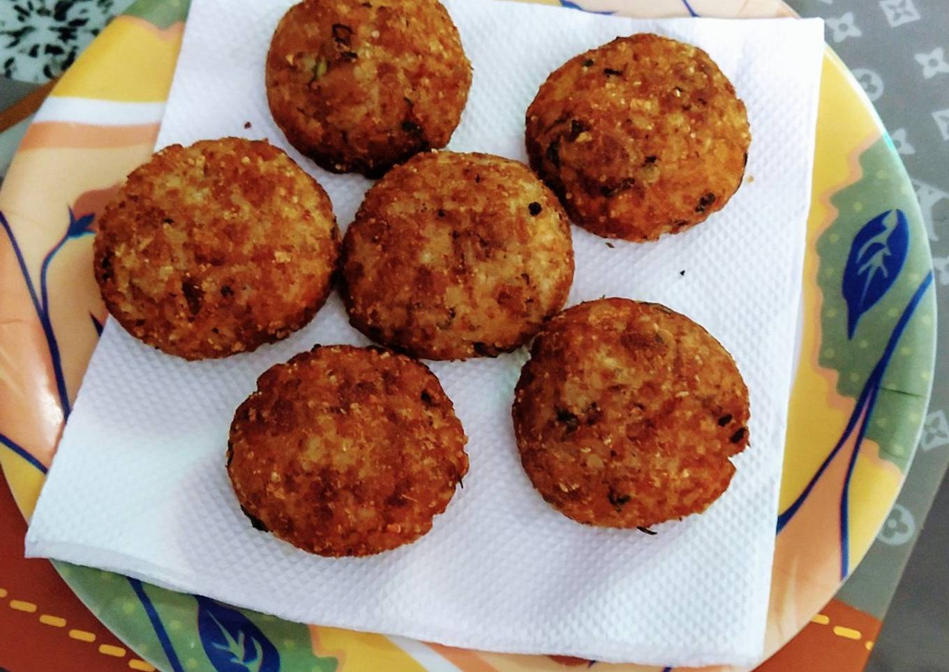 Crispy cutlets recipe with leftover rice and bread crumbs