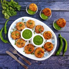 Moraiya Farali Vada A picture of Moraiya Farali Vada.