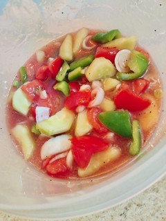 A picture of Easy Cucumber Salad.