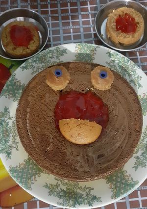 બિસ્કિટ કેક (Biscuit Cake Recipe in Gujarati) રેસીપી મુખ્ય ફોટો