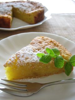 A picture of Maple Cake with Potato.