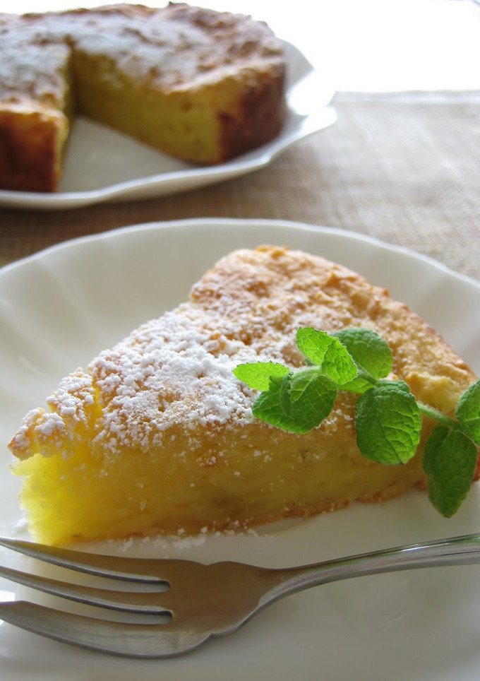 A picture of Maple Cake with Potato.