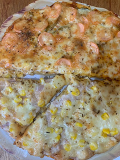 Foto resep Pizza tuna mayo mix sosis paprika