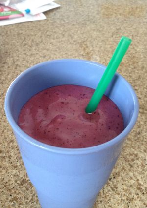 A picture of Berry Smoothie.