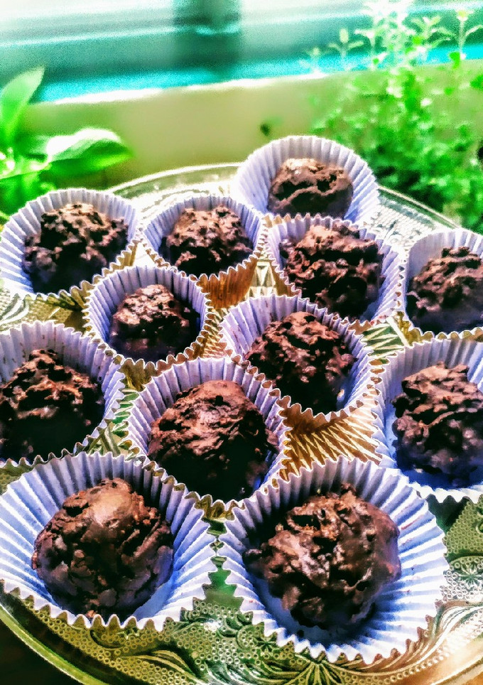 Una foto de Bombones estilo Ferrero Rocher