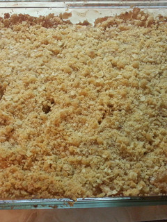A picture of Apple Oatmeal Crisp.