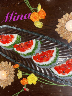 عکسی از دستور فینگرفود هندوانه(کیک مرغ - الویه)