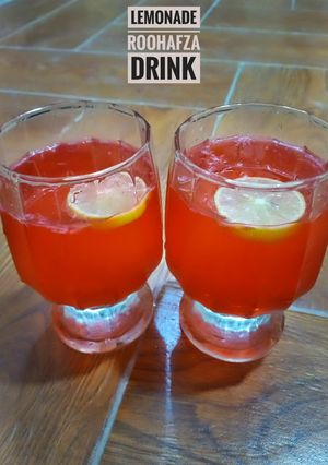 A picture of Lemonade Rooh Afza Drink.