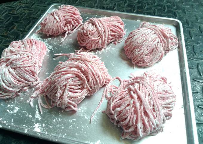 Resep Mie Telur Buah Naga, enak, kenyal dan sehat Anti Gagal