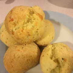 A picture of Cheese Bread X Gluten Free.