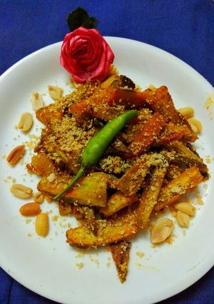 A picture of Raw Banana Fries.