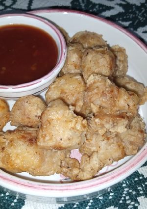 A picture of Chicken Poppers.
