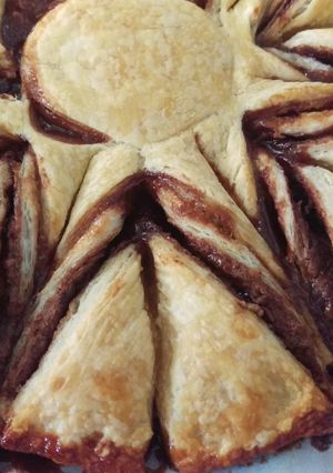 A picture of Elisa's Nutella & Caramel Pastry Swirl.