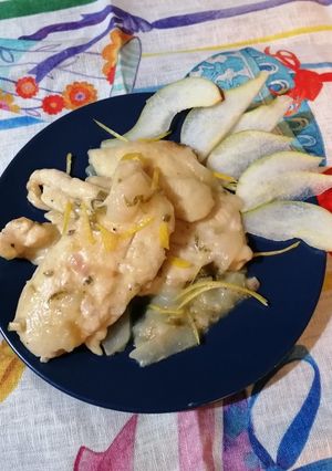 Foto di Petto di pollo alle pere