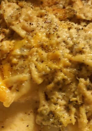 A picture of STUFFED Chicken Alfredo Shells.