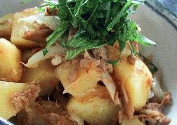 Tuna and Potatoes with Lots of Onions