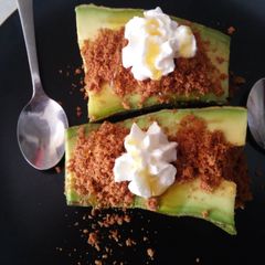 A picture of Ginger Avo Crunch.